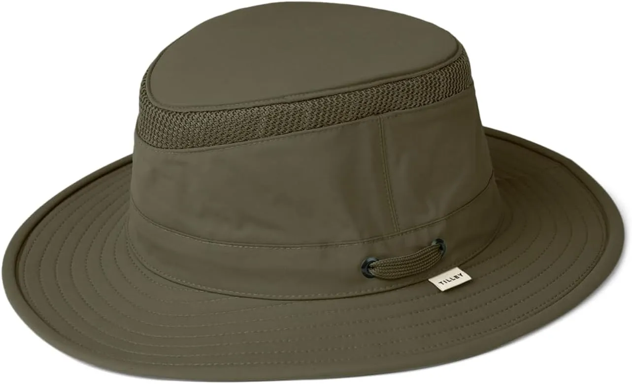 Tilley LTM5 Airflo Medium Brim Hat ?C Ultralight, Buoyant & Breathable, UPF 50  Sun Protection, Water-Resistant